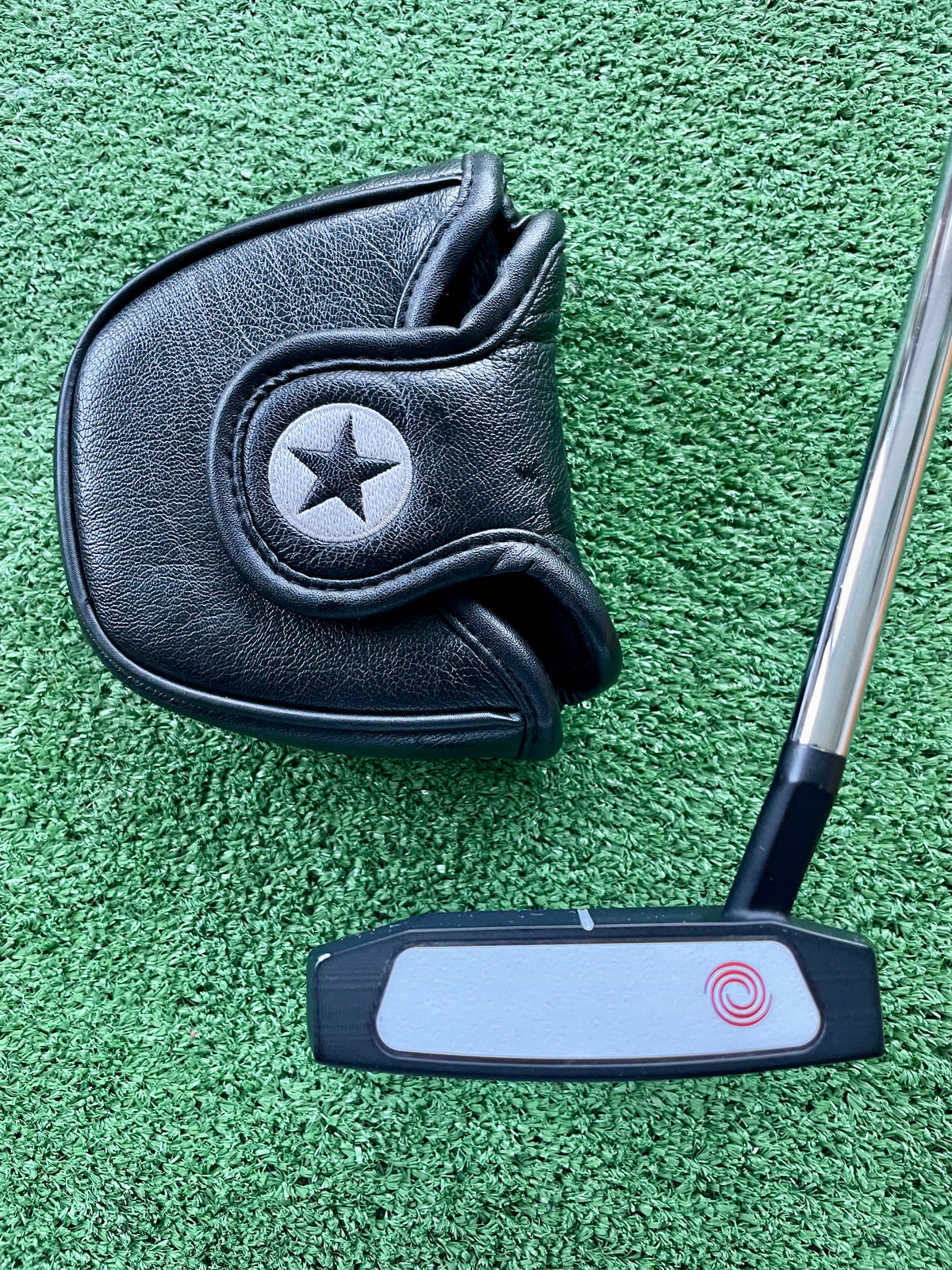 Odyssey White Hot Versa Seven Putter 34” Mens Golf Club