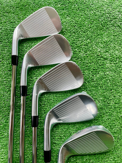 Callaway Quantum Max Irons 6-PW Regular Flex Right Handed Mens Golf Clubs