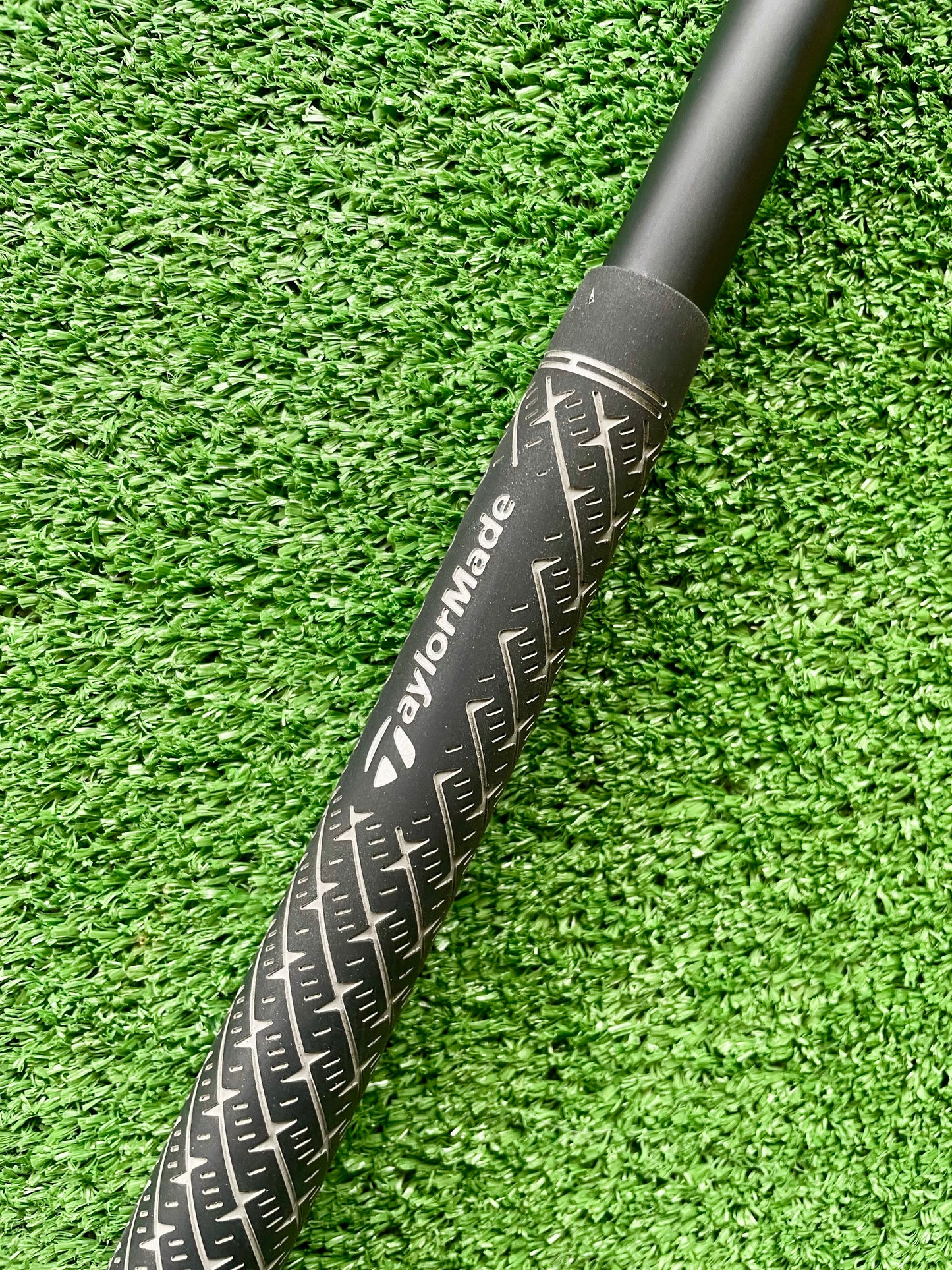 Taylormade Qi35 Max Driver 9 Degree Regular Flex Right Handed Mens Golf Club