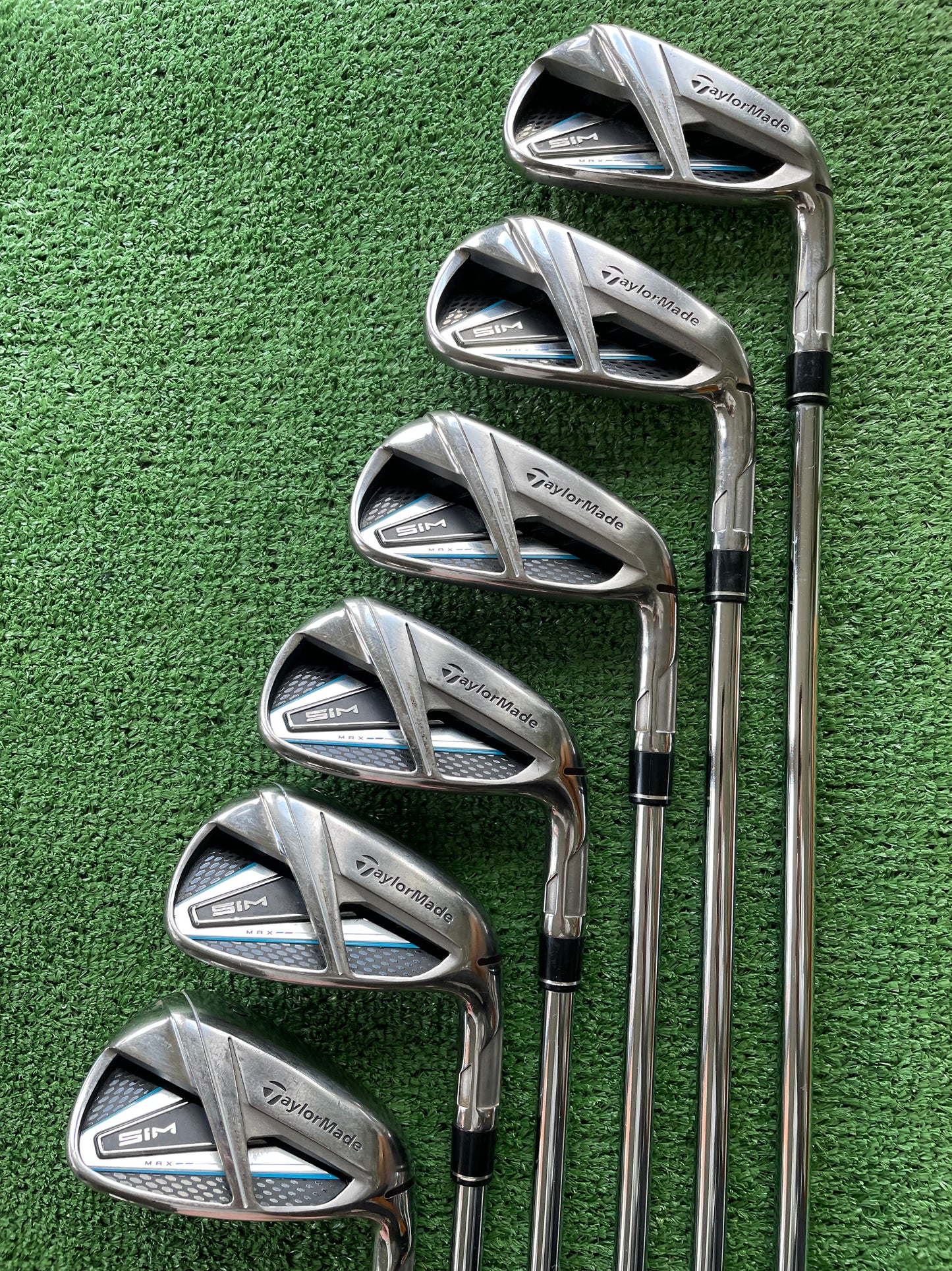 Taylormade Sim Max Irons 5-PW Regular Flex Right Handed Mens Golf Clubs