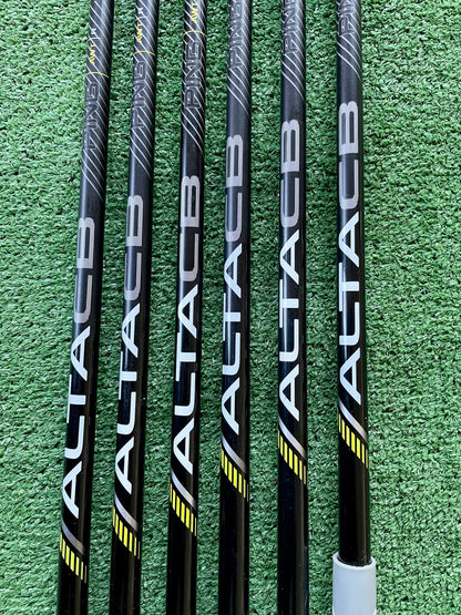 Ping i230 Irons 5-PW Regular Flex Graphite Right Handed Mens Golf Clubs