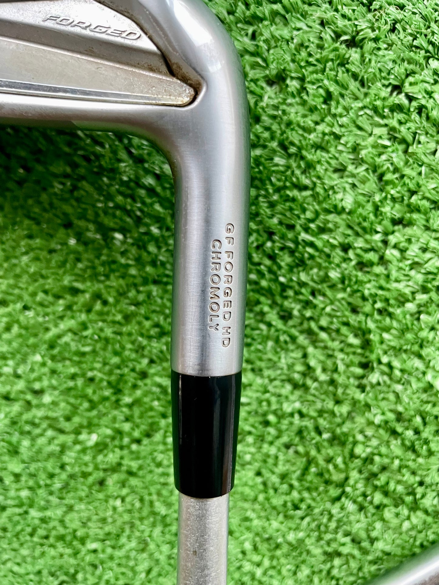 Mizuno JPX923 Forged Irons 5-PW Stiff Flex Right Handed Mens Golf Clubs