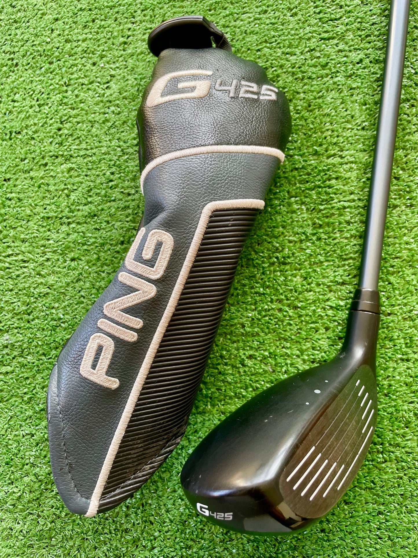 Ping G425 Hybrid 3 Rescue Regular Flex Right Handed Mens Golf Club
