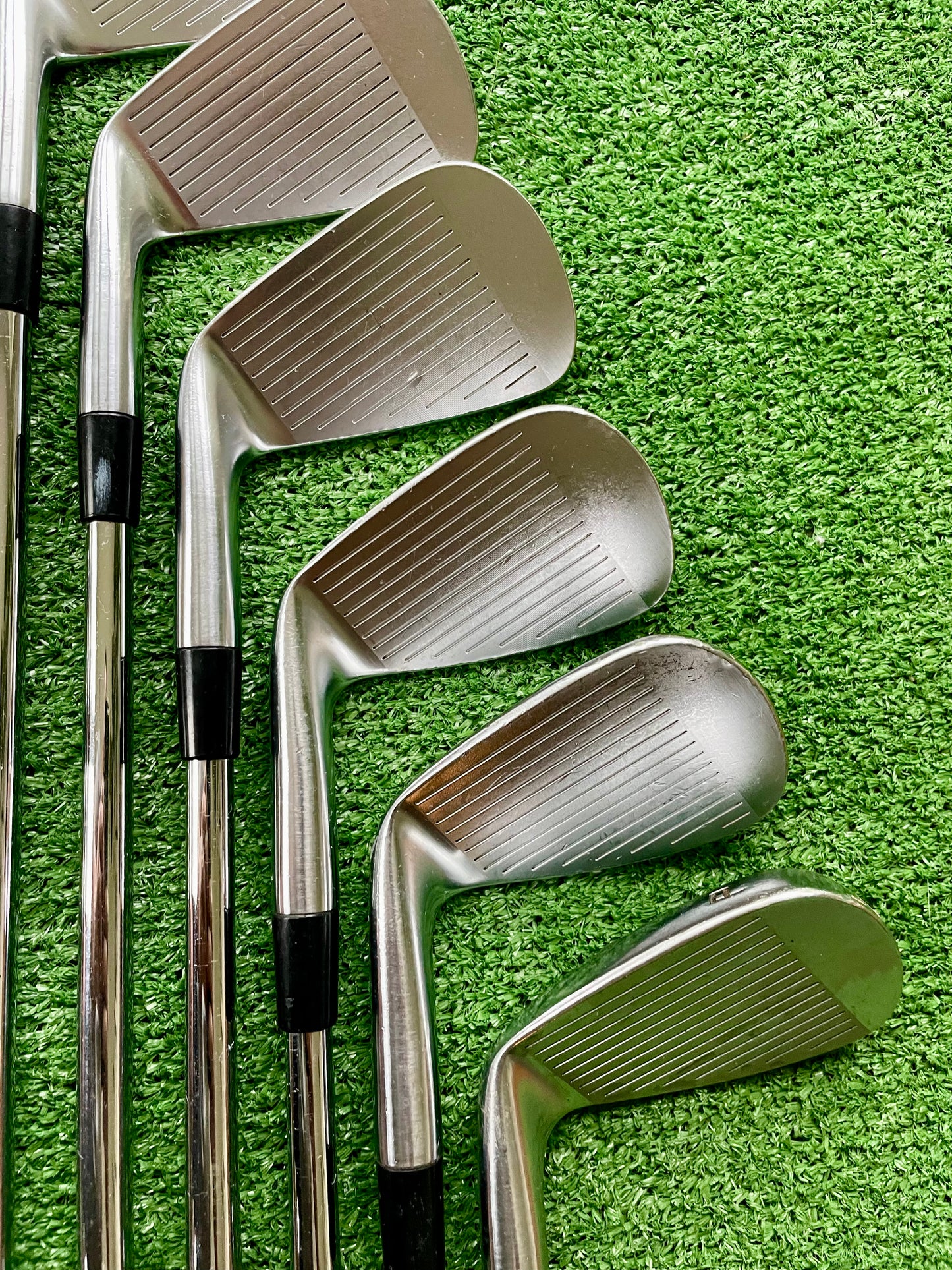 Taylormade P7MC P7MB Combo Irons 4-PW Extra Stiff Flex Right Handed Mens Golf Clubs