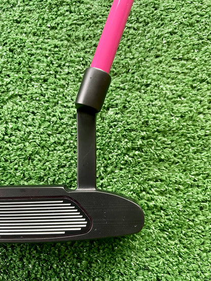 Taylormade TP Collection Soto 1 Putter KBS Tour Shaft & Season Opener Headcover 33"