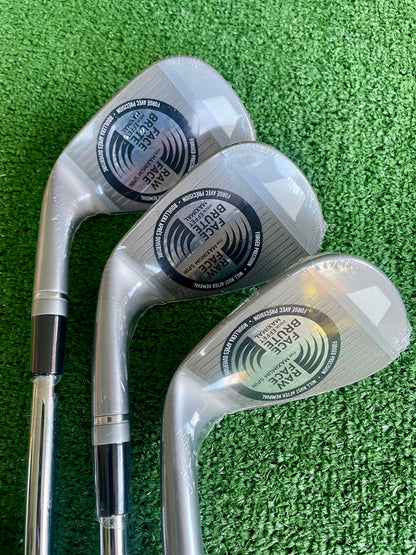 Taylormade MG5 Wedge Set 50 54 58 Wedge Flex Right Handed Mens Golf Clubs