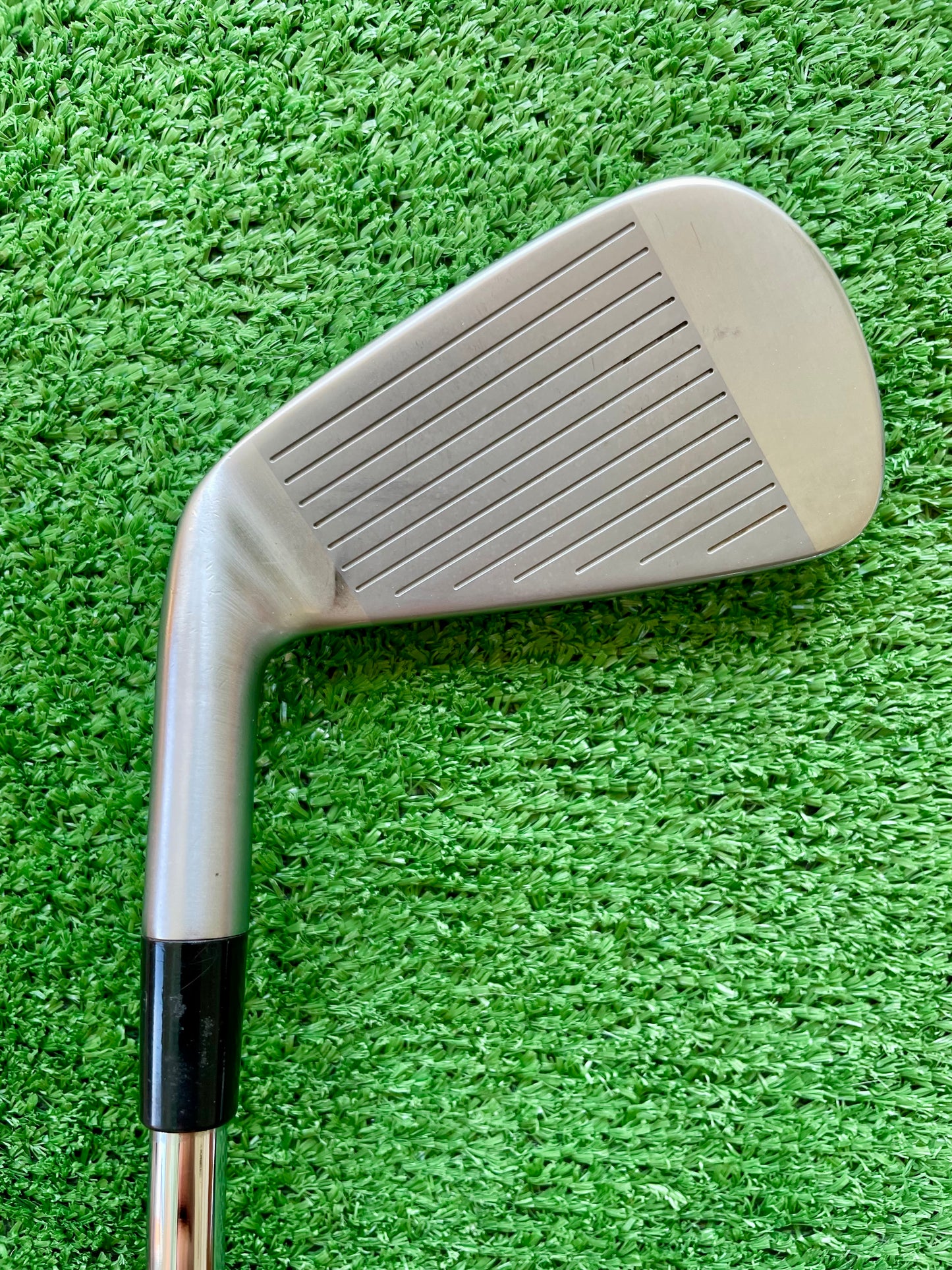 Taylormade P790 Irons 5-PW Regular Flex Right Handed Mens Golf Clubs