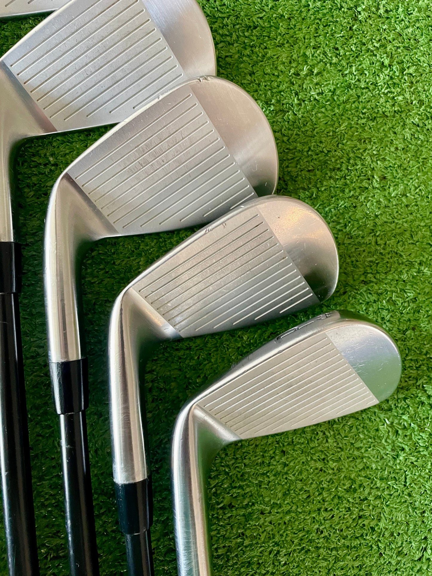 Titleist T100S Irons 5-PW Stiff Flex Right Handed Mens Golf Clubs