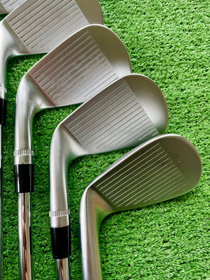 Callaway Apex CB Irons 5-PW Stiff Flex Right Handed Mens Golf Clubs
