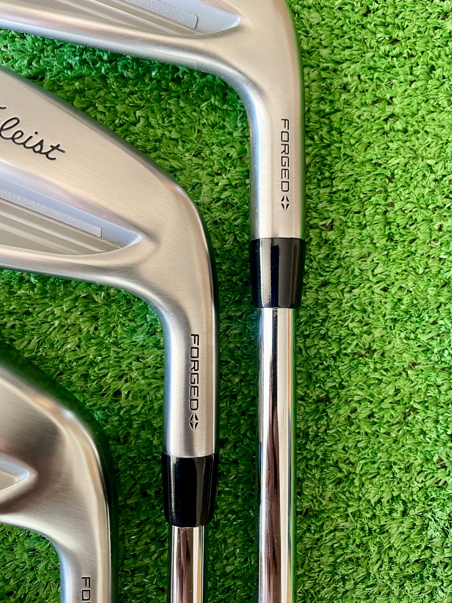 Titleist T150 Irons 5-PW Regular Plus Flex Right Handed Mens Golf Clubs