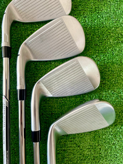 Taylormade Qi Irons 5-PW Regular Flex Right Handed Mens Golf Clubs