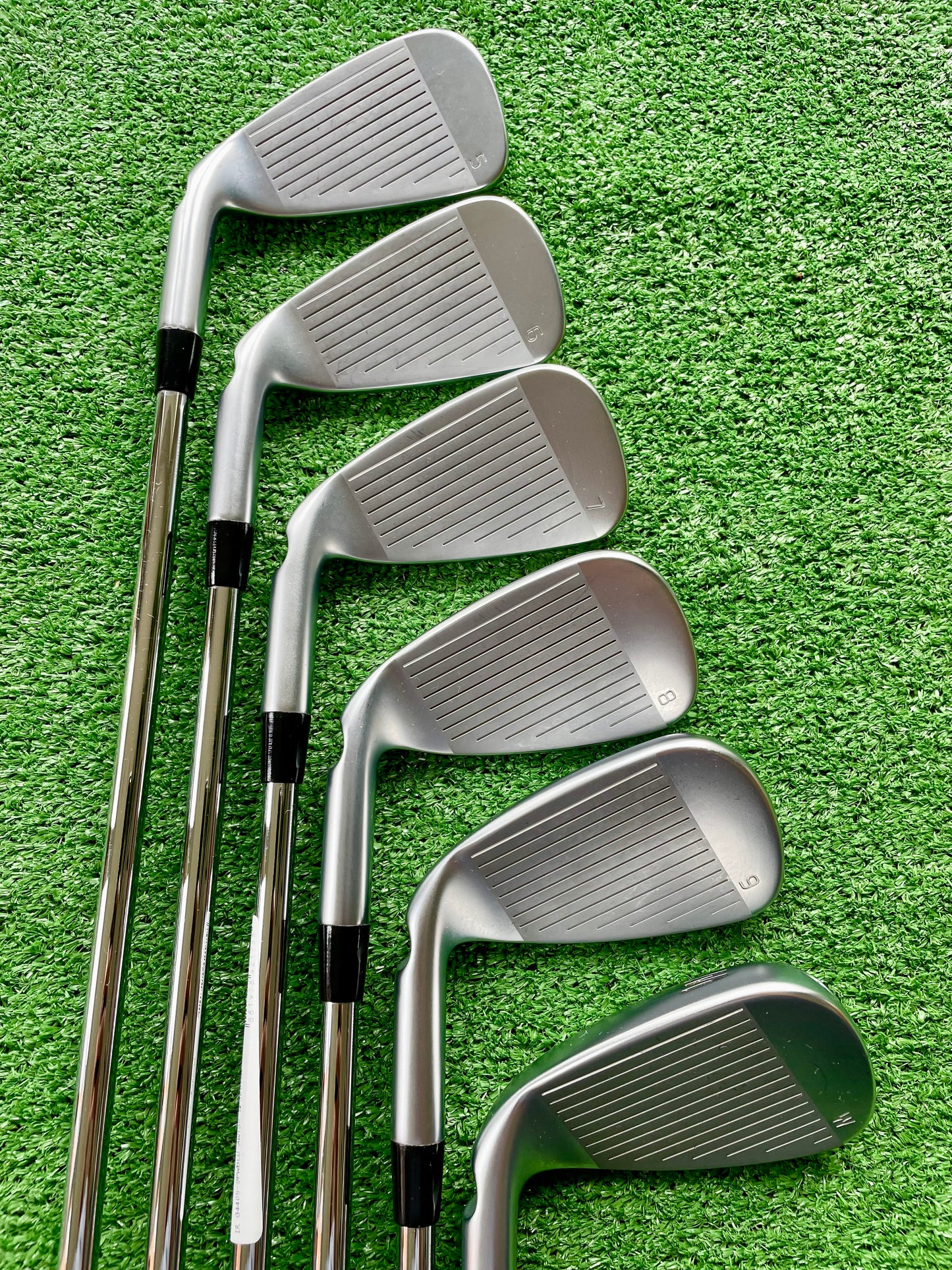 Ping G440 Irons 5-PW Regular Flex Right Handed Mens Golf Clubs