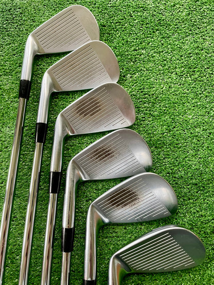 Mizuno MP5 MP25 Forged Combo Irons 5-PW Stiff Flex Right Handed Mens Golf Clubs