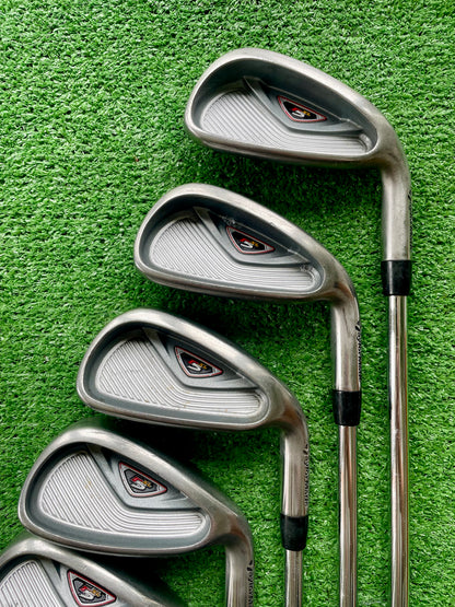 Taylormade R5 XL Irons 5-PW plus 2 Wedges Regular Flex Right Handed Mens Golf Clubs