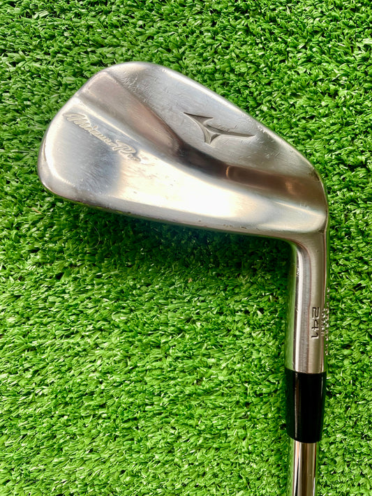 Mizuno Pro 241 Irons 4-PW Stiff Flex Right Handed Mens Golf Clubs