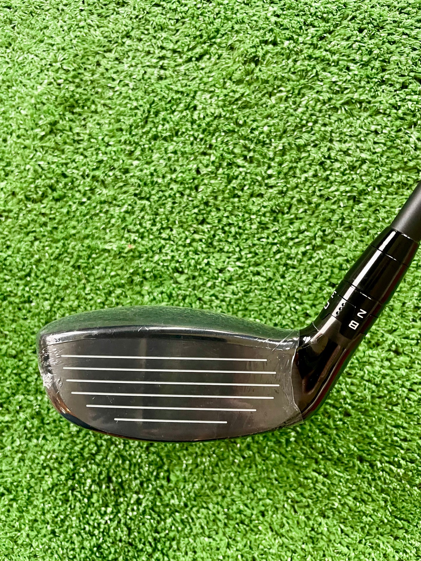Titleist GT2 Hybrid 4 Rescue Regular Flex Right Handed Mens Golf Club