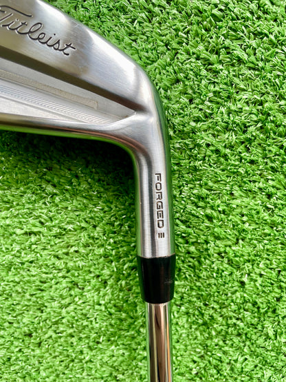 Titleist T150 Irons 5-PW Stiff Flex Right Handed Mens Golf Clubs