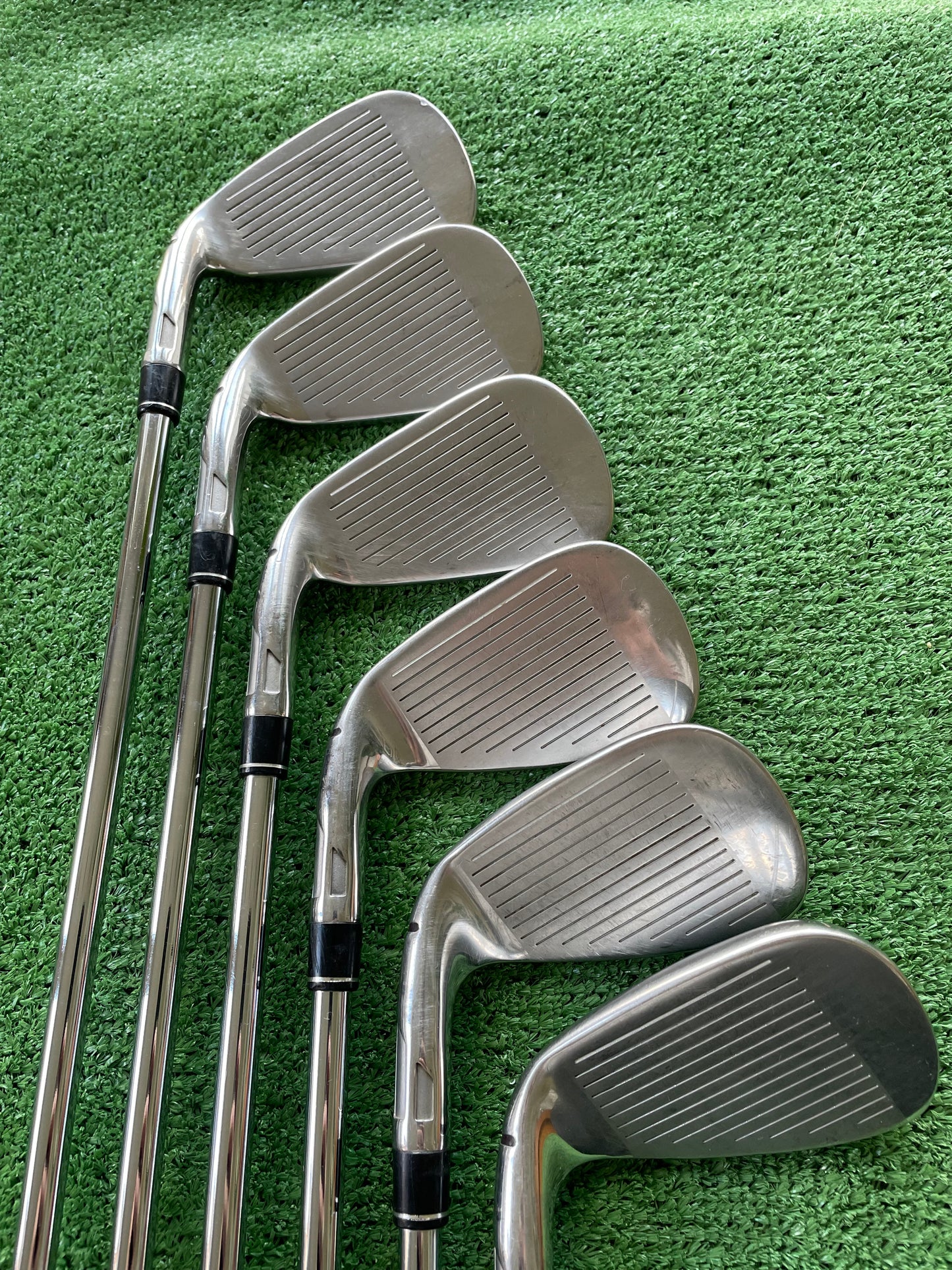Taylormade Sim Max Irons 5-PW Regular Flex Right Handed Mens Golf Clubs