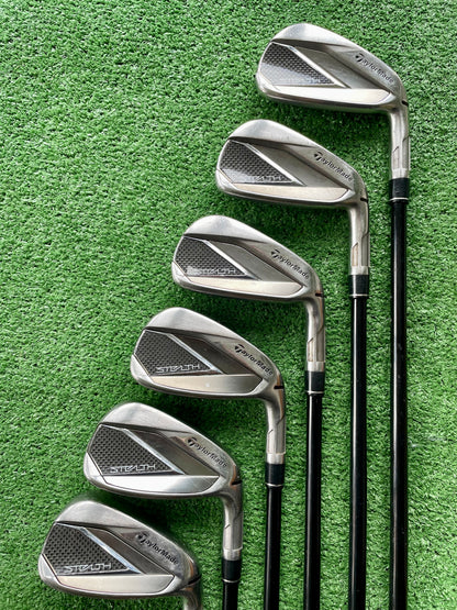 Taylormade Stealth Irons 5-PW Regular Flex Graphite Right Handed Mens Golf Clubs
