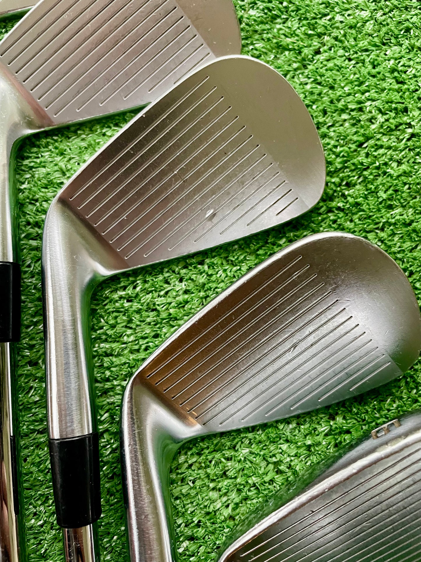 Taylormade P7MC P7MB Combo Irons 4-PW Extra Stiff Flex Right Handed Mens Golf Clubs
