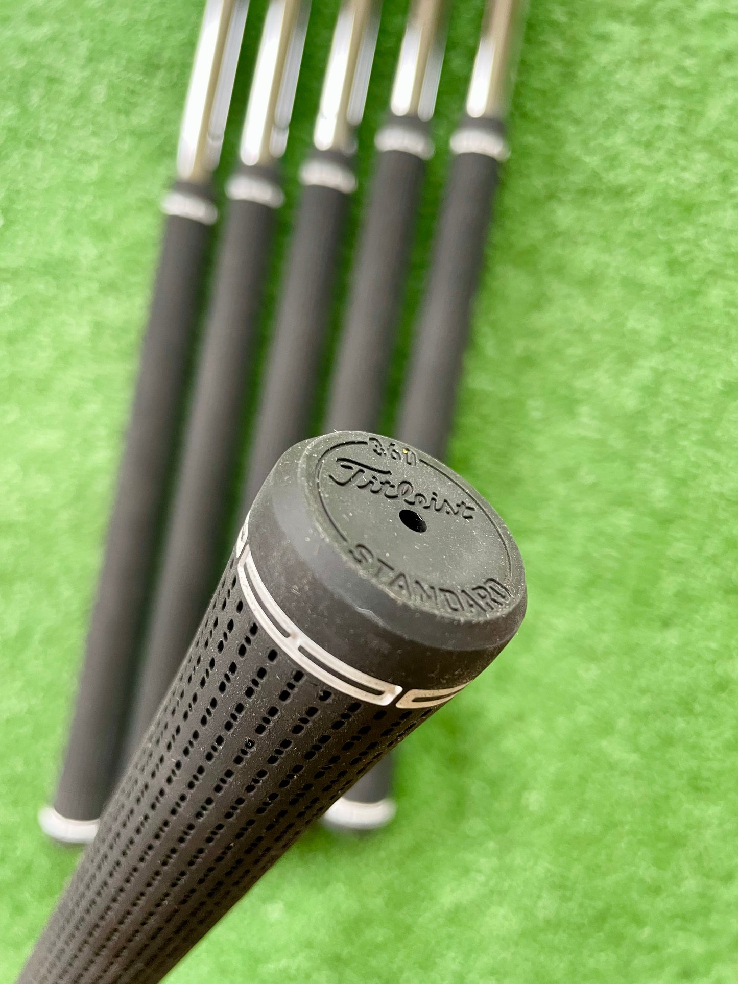 Titliest T200 Irons 5-PW Stiff Flex Right Handed Mens Golf Clubs