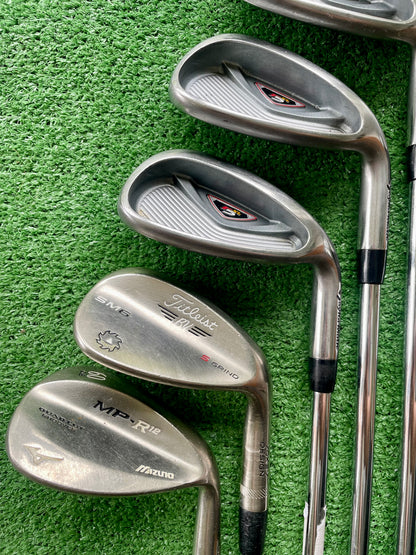 Taylormade R5 XL Irons 5-PW plus 2 Wedges Regular Flex Right Handed Mens Golf Clubs
