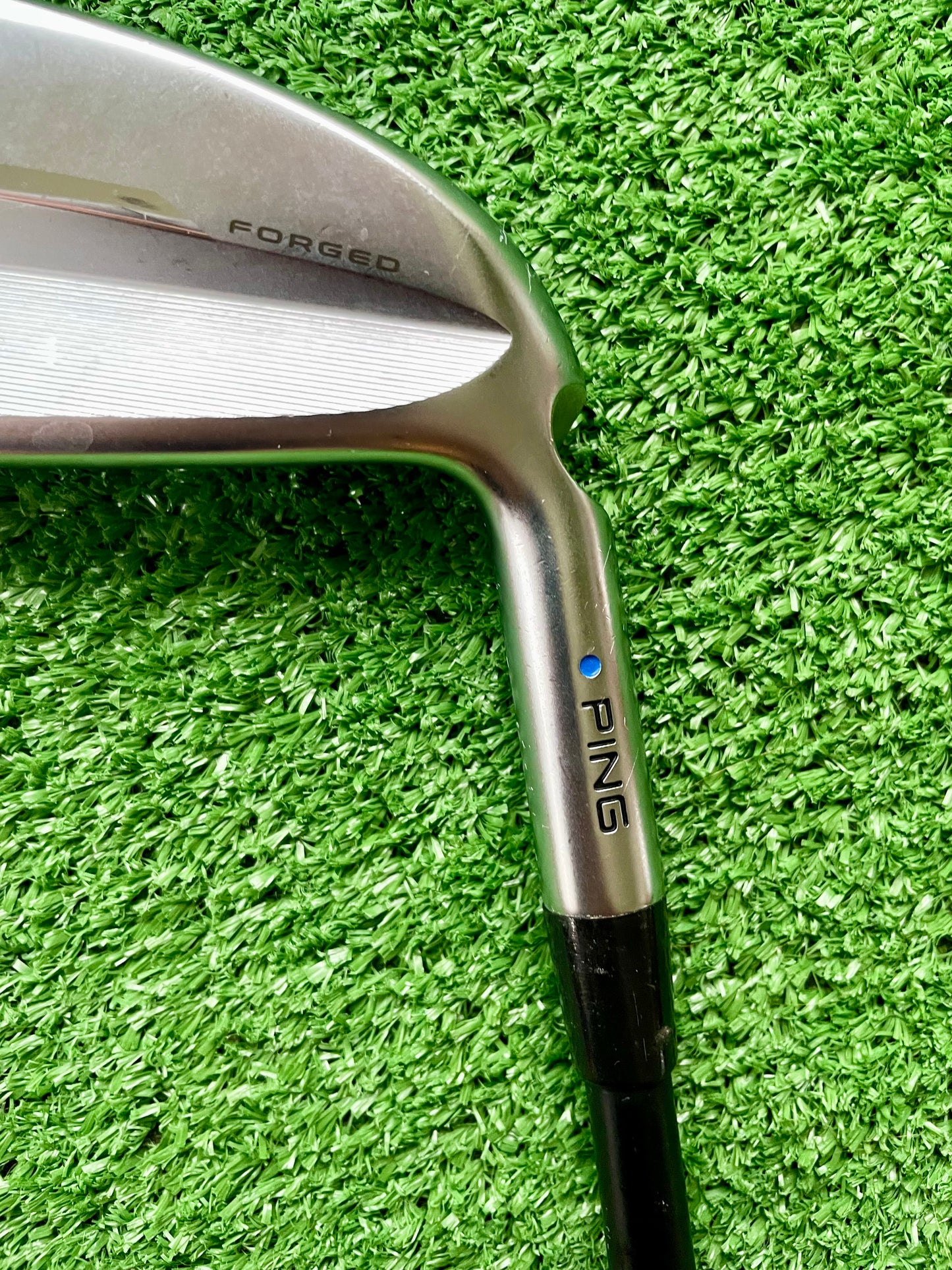 Ping i530 Forged Irons 4-PW Regular Flex Graphite Right Handed Mens Golf Clubs
