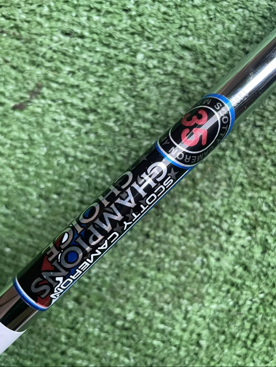 Scotty Cameron Limited Edition Champions Choice Newport 1.5+ Putter / 35" / RH / Mens (Copy)
