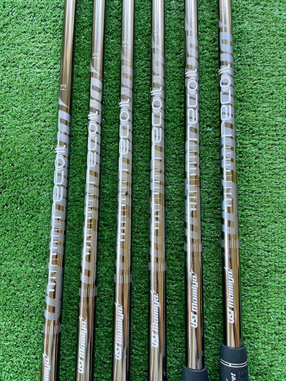 Taylormade P790 Irons 5-PW Regular Flex Graphite Right Handed Mens Golf Clubs