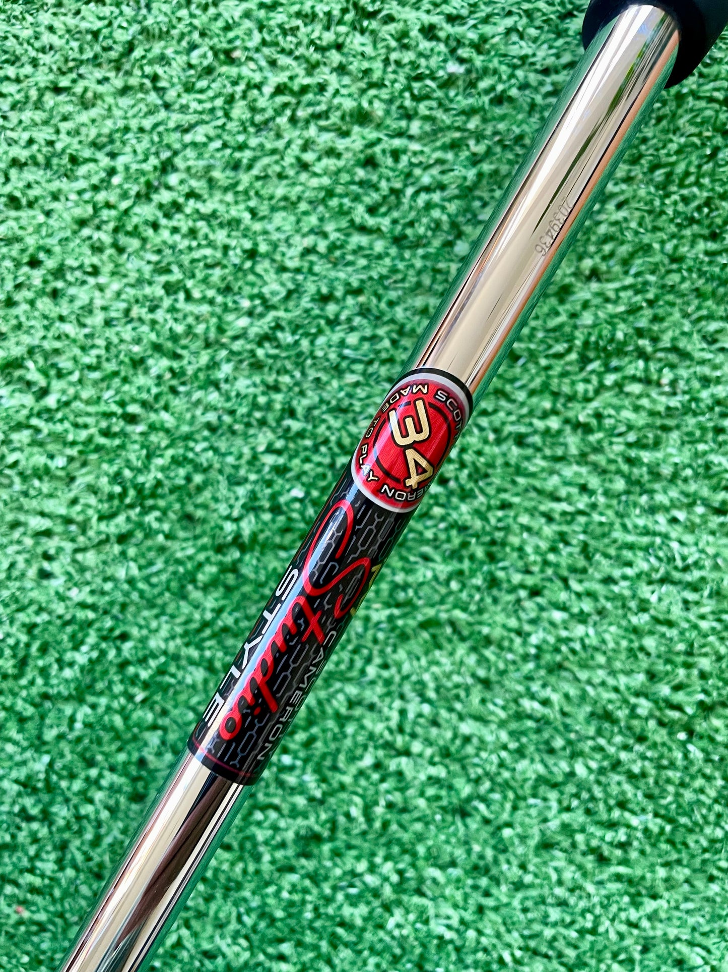 Scotty Cameron Studio Style Newport 2.5+ Putter 34" Right Handed Mens Golf Club