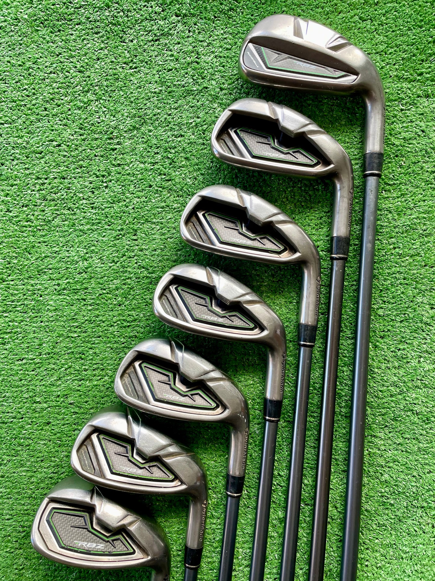 Taylormade RBZ Irons 5-SW Regular Flex Graphite Right Handed Mens Golf Clubs