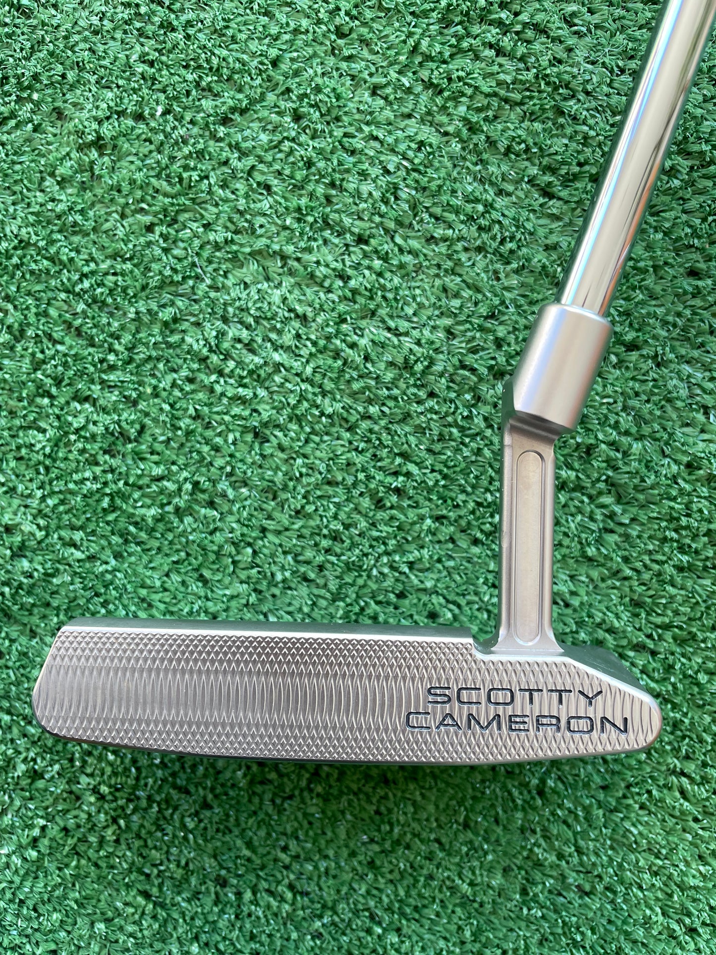 Scotty Cameron Super Select Squareback 2 Putter 33" Right Handed Mens Golf Club
