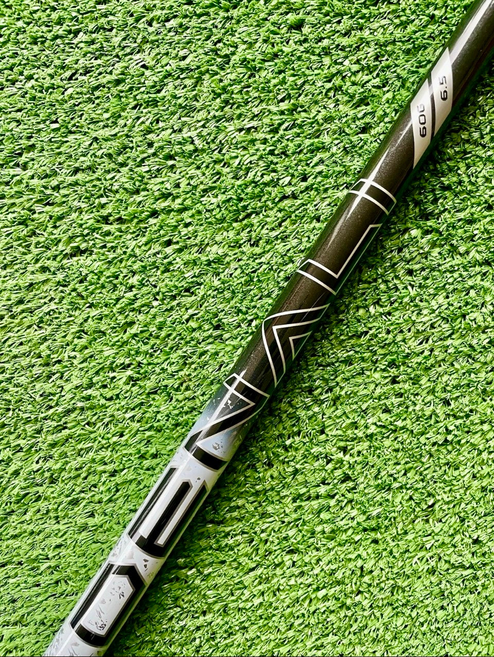 Cobra DS Adapt LS Driver 9 Degree X-Stiff Flex Right Handed Mens Golf Club