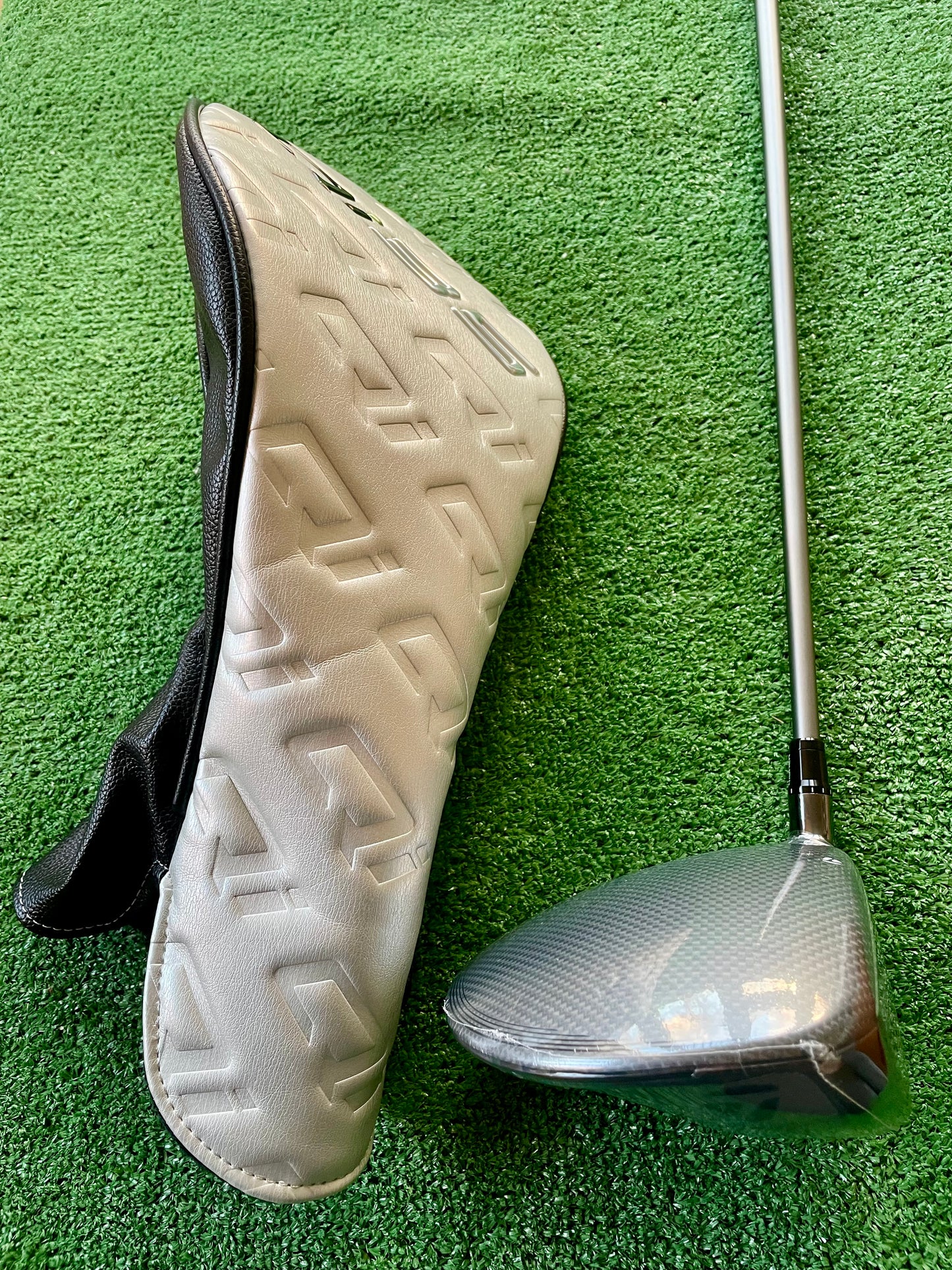 Taylormade Qi35 Max Driver 10.5 Degree Stiff Flex Right Handed Mens Golf Club