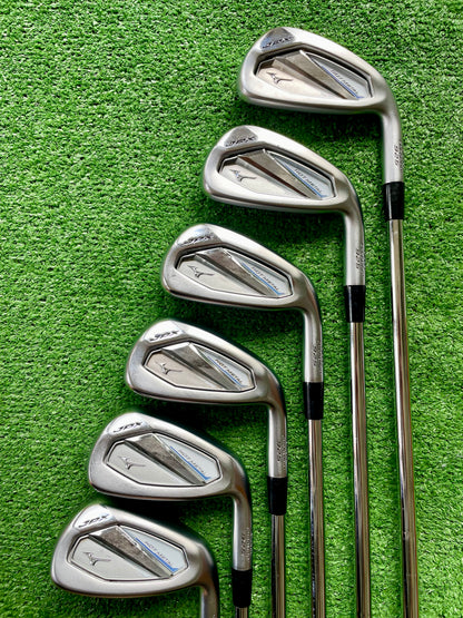 Mizuno JPX925 Hot Metal Irons 5-PW Regular Flex Right Handed Mens Golf Clubs