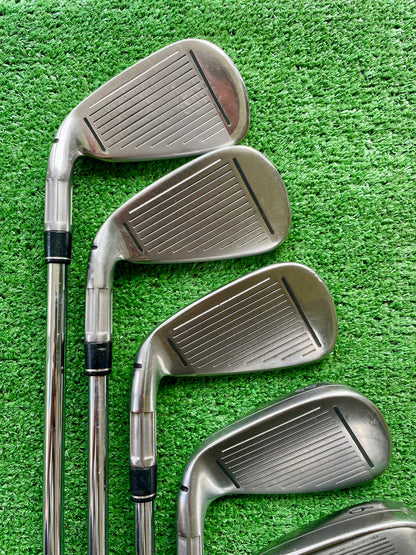 Taylormade M4 Irons 5-SW Regular Flex Right Handed Mens Golf Clubs