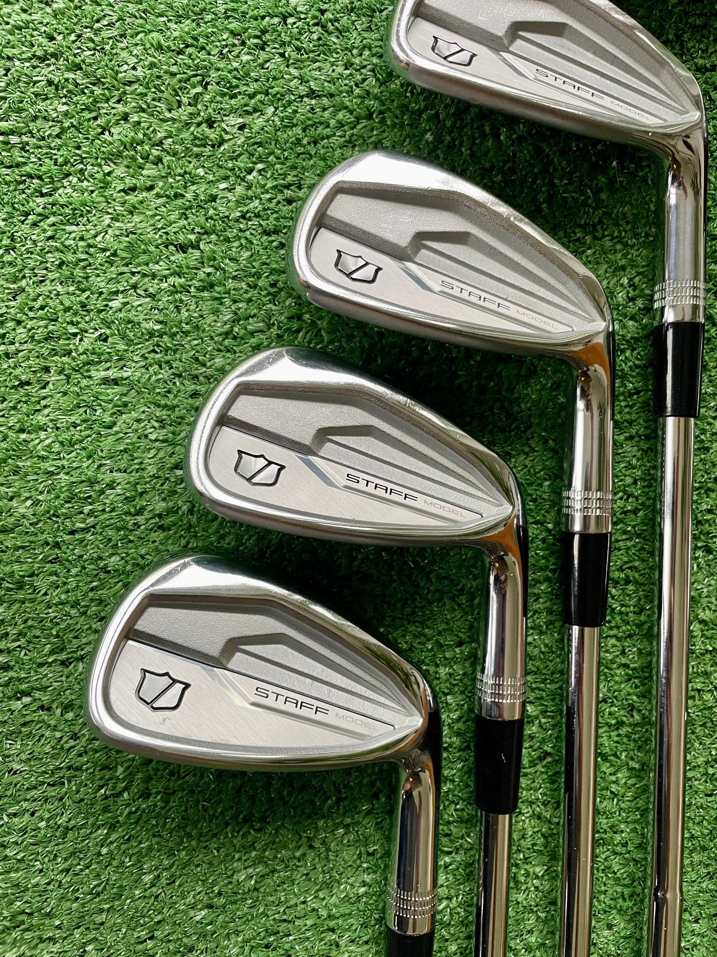 Wilson Staff Model Irons 6-PW Stiff Flex Right Handed Mens Golf Clubs
