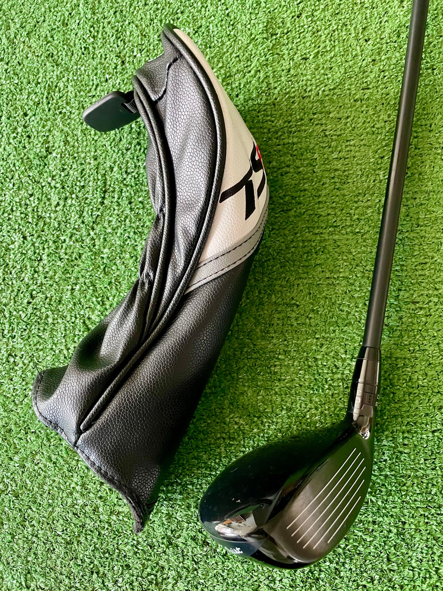 Titleist TSR2 Hybrid 3 Rescue Stiff Flex Right Handed Mens Golf Club