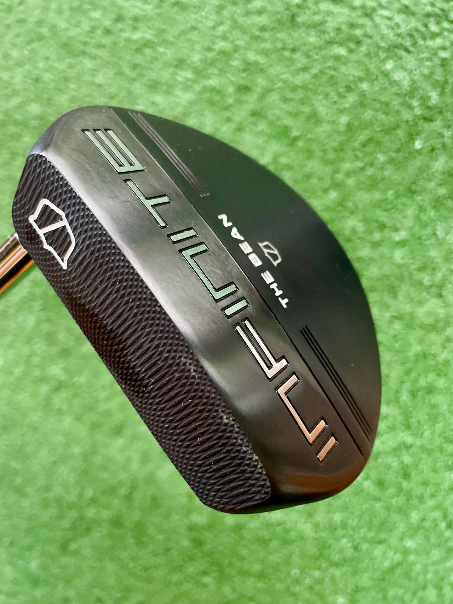 Wilson Infinite The Bean Putter 34" Right Handed Mens Golf Club