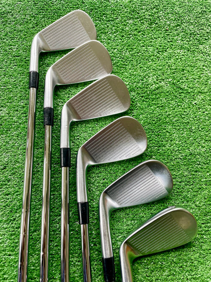 Taylormade P770 Irons 5-PW Regular Flex Right Handed Mens Golf Clubs