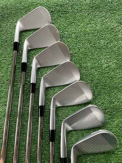 Mizuno Pro S3 Irons 4-PW Stiff Flex Right Handed Mens Golf Clubs