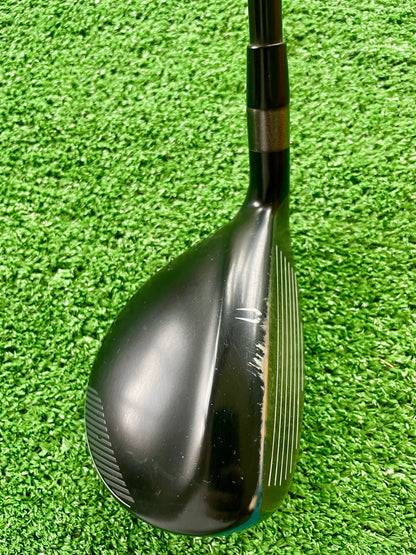 Cleveland Launcher XL Halo Hybrid 3 Rescue 3H Senior Flex Right Handed Mens Golf Club