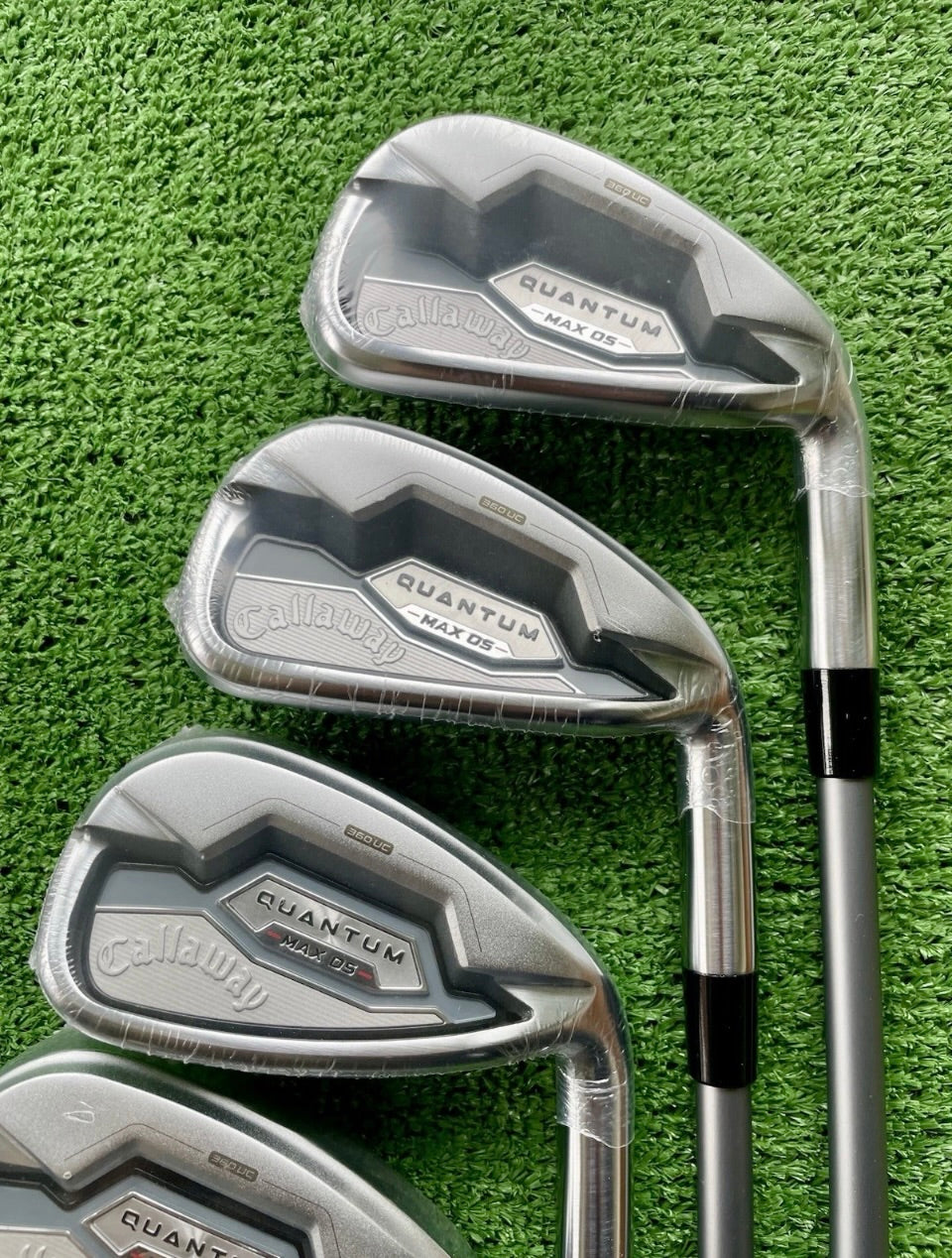 Callaway Quantum Max Irons OS 6-GW Regular Flex Graphite Right Handed Mens Golf Clubs