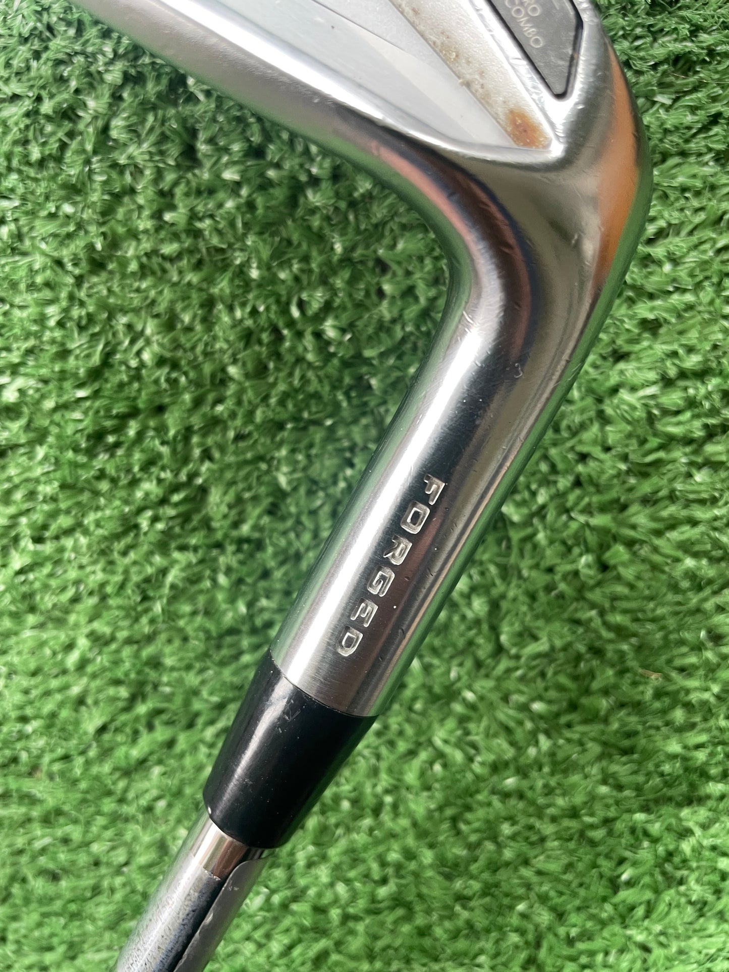 Nike Vapor Pro Combo Irons 5-PW Regular Flex Right Handed Mens Golf Clubs