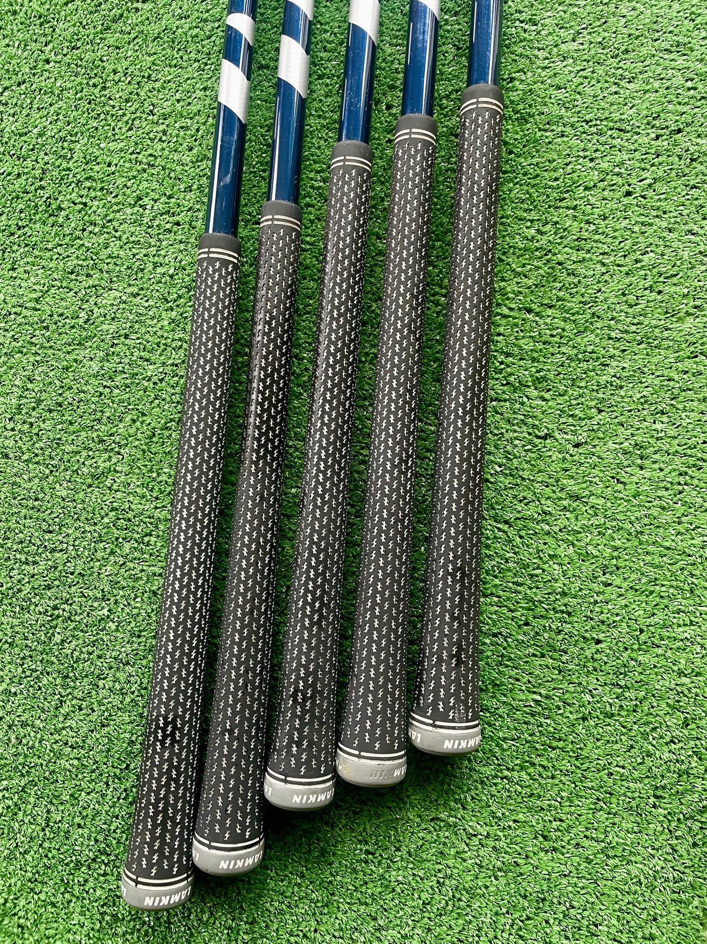 Taylormade Sim 2 Max Irons 5-PW (Missing 7i) Regular Flex Graphite Right Handed Mens Golf Clubs