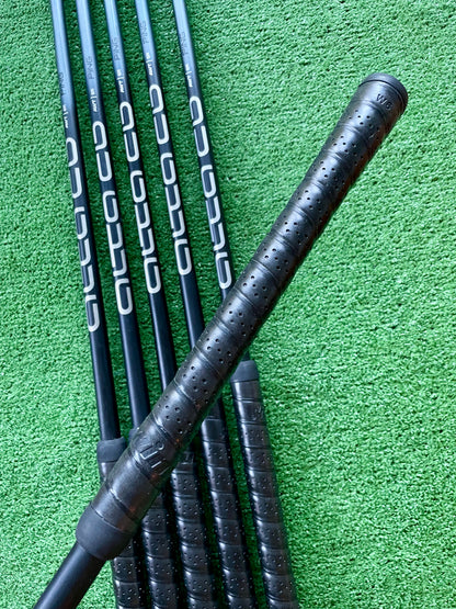 Ping i525 Forged Irons 6-PW+UW Senior Flex Graphite Right Handed Mens Golf Clubs
