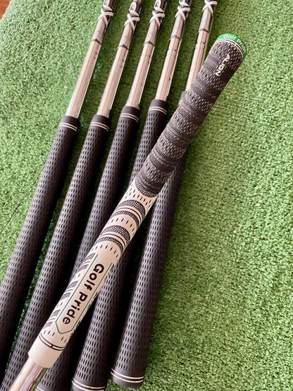 Ping G410 Irons 5-PW Regular Flex Right Handed Mens Golf Clubs