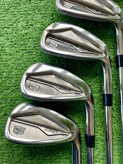 Wilson D9 Forged Irons 5-PW Regular Right Handed Mens Golf Clubs