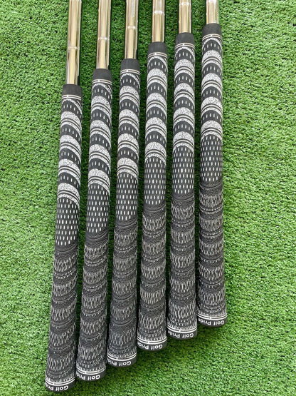 Titleist T100 Irons Current Model 5-PW Extra Stiff Flex RH Mens Golf Clubs
