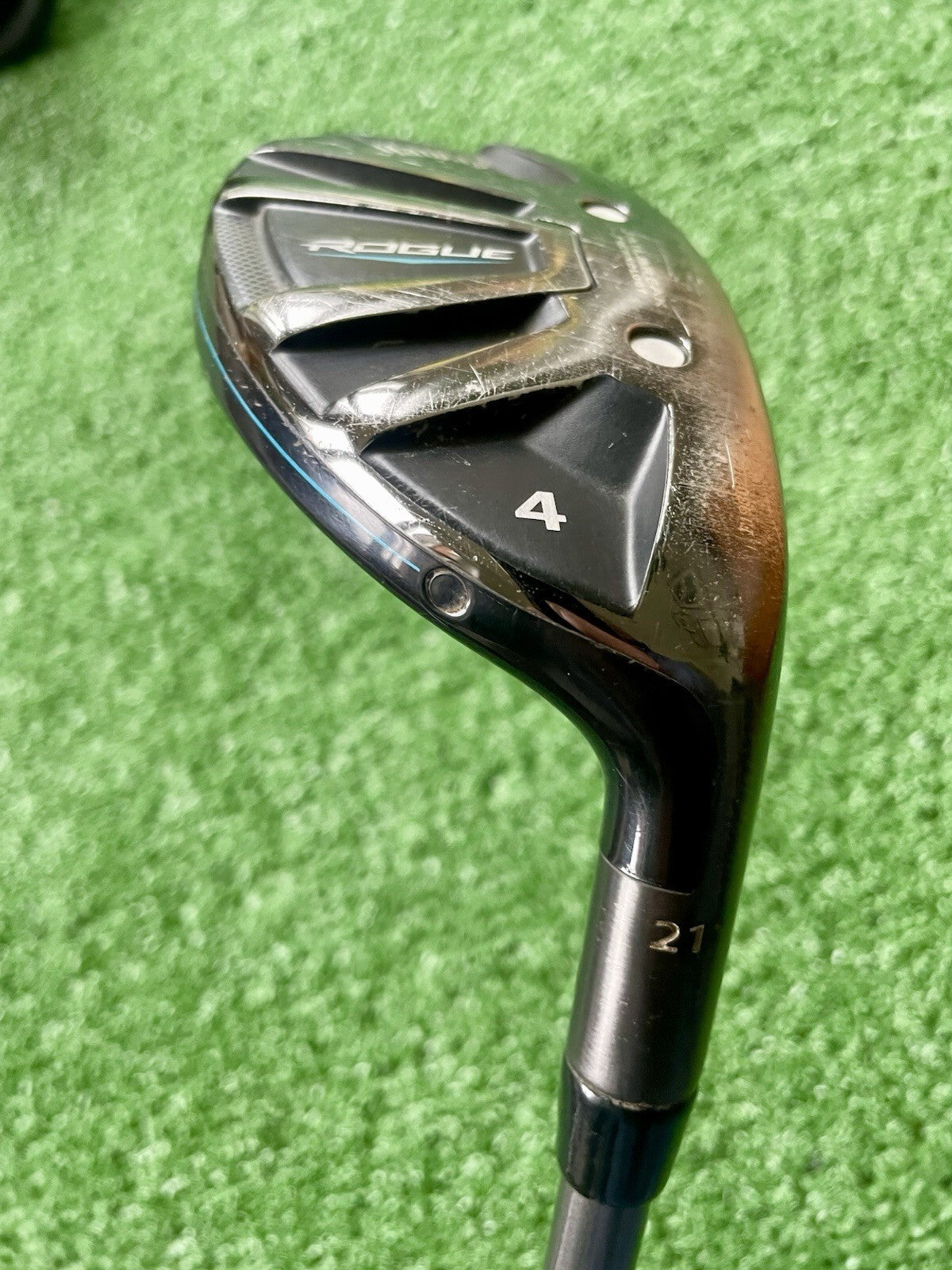 Callaway Rogue Hybrid 4 Rescue Regular Flex Right Handed Mens Golf Club